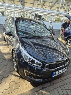 Bild des Angebotes Kia Ceed SW / cee'd SW 1.6 CRDi 128 Aut. Platinum Edition