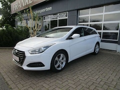 Bild des Angebotes Hyundai i40 cw blue Premium Navi Kamera