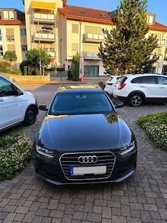 Audi A4 Avant 2.0 TDI DPF multitronic Attraction