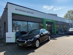 Bild des Angebotes Skoda Octavia Lim. First Edition