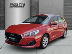Bild des Angebotes Hyundai i30 Trend 1.4 SHZ+LHZ+RFK+Allwetter+MMI
