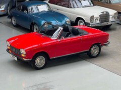 Bild des Angebotes Peugeot 204 Cabriolet, wohl eins der besten Exemplare