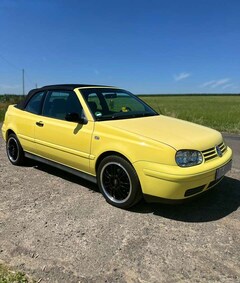 Bild des Angebotes VW Golf Cabriolet Cabrio 2.0 Colour Concept