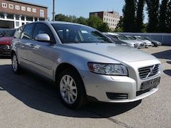 Bild des Angebotes Volvo V50 Kombi 1.8 Kinetic