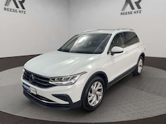 Bild des Angebotes VW Tiguan Move SHZ PDC LED Navi DAB