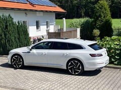 Bild des Angebotes VW Arteon Arteon Shooting Brake 2.0 TDI SCR DSG R-Line