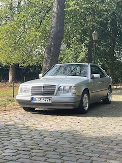 Bild des Angebotes Mercedes-Benz CE 200