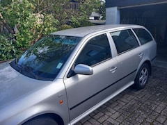 Bild des Angebotes Skoda Octavia Octavia 2.0 Combi Comfort