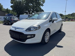 Bild des Angebotes Fiat Punto MyLife 1.4 / Navi / Klima / USB