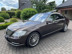 Bild des Angebotes Mercedes-Benz S 350 CDI 4Matic (Nachts+Assistent+19"+Wie Neu!)