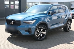 Bild des Angebotes Volvo XC40 B3 DKG Plus Dark*360°*PANO*ACC*AHK