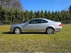 Bild des Angebotes Mercedes-Benz CLK 230 CLK-Klasse Coupe Kompressor Avantgarde