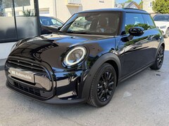 Bild des Angebotes MINI Cooper Classic Trim*LED*PANO*HUD*LED*KAMERA*