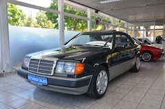 Bild des Angebotes Mercedes-Benz CE 300 *SCHIEBEDACH*H-KENNZEICHEN*WENIG KM!