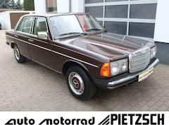Bild des Angebotes Mercedes-Benz 230 Automatik Schiebedach