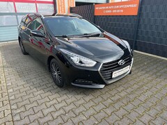 Bild des Angebotes Hyundai i40 cw blue/Navi/Kamera/AHK/1-Hand/
