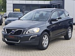 Bild des Angebotes Volvo XC60 Momentum 2WD Standheizung|AHK|Navi|Xenon