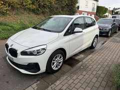 Bild des Angebotes BMW 216 216d Panorama Sportsitze SHZ PDC Navi Klima uvm