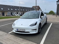 Bild des Angebotes Tesla Model 3 Model 3 Langstreckenbatterie Hinterradantrieb