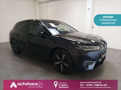 Bild des Angebotes BMW iX xDrive40 AHK|Navi|H&K|Lenkrhzg.|Laser