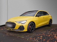 Bild des Angebotes Audi S3 Sportback quattro Matrix, Pano, Navi, Carbon