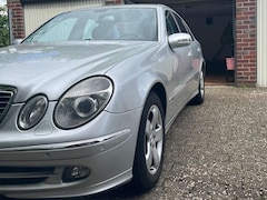Bild des Angebotes Mercedes-Benz E 320 E-Klasse Diesel CDI 7G-TRONIC Elegance DPF