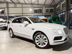 Bild des Angebotes Bentley Bentayga 6.0 W12*PANO*608PS*4x4*360°*FULL