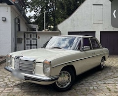 Bild des Angebotes Mercedes-Benz W 114/115 Strich-Acht W115 220 D Automatic