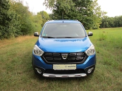 Bild des Angebotes Dacia Lodgy 1,6 SCe Stepway Comfort*Navi*Kamera *Tempomat Alu