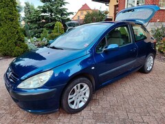 Bild des Angebotes Peugeot 307 Klima Zahnriemen wasserpumpe Kupplung Öl neu Alu
