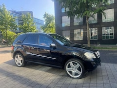 Bild des Angebotes Mercedes-Benz ML 320 CDI 4Matic 7G-TRONIC DPF