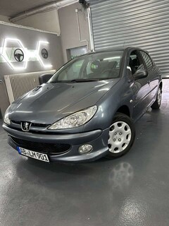 Bild des Angebotes Peugeot 206 75 JBL