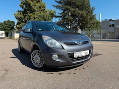 Bild des Angebotes Hyundai i20 Style 1,6 Garantie Tüv Service Neu