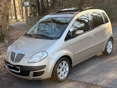 Bild des Angebotes Lancia MUSA 1.3 Multijet 16v Automatik Oro