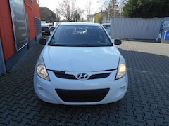 Bild des Angebotes Hyundai i20 Classic/KLIMA/EUR0 5