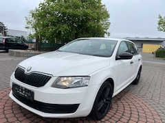 Bild des Angebotes Skoda Octavia 1.2 TSI Active KLIMA+PDC+2.HAND
