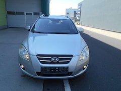 Bild des Angebotes Kia Ceed SW / cee'd SW EX/KLIMA/EURO4HU/AU BIS 2028