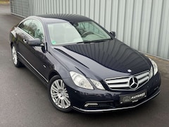 Bild des Angebotes Mercedes-Benz E 220 *AVANGAERDE*KLIMA*SHZ*AUT*LEDER*NAVI+