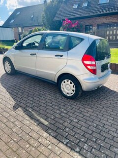 Bild des Angebotes Mercedes-Benz A 150 CLASSIC Klima, Parktronic, AHK