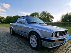 Bild des Angebotes BMW 325 325i