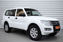 Bild des Angebotes Mitsubishi Pajero 3.2 DI-D+AHK+7.Sitzer+STHZ+1.Hand+66.900
