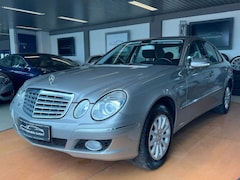 Bild des Angebotes Mercedes-Benz E 220 Lim. CDI/ 79105 KM  /AUTOM./TEMPOM/MB- Sch