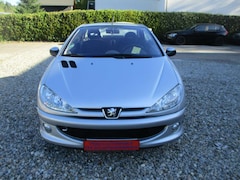 Bild des Angebotes Peugeot 206 CC Quiksilver