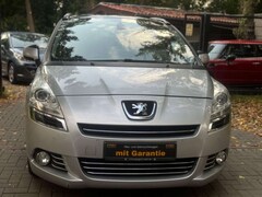 Bild des Angebotes Peugeot 5008 2.0 Allure Panorama,1.Hand,Xenon,7 Sitzer