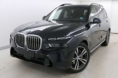 Bild des Angebotes BMW X7 xDrive 40 d M Sport / SkyLounge / Soft-Close
