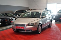 Bild des Angebotes Volvo V50 Kombi 2.4 Kinetic Klimaautomatik*2.Hand