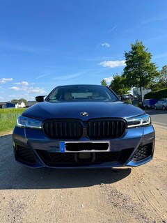 Bild des Angebotes BMW 545 545e xDrive Aut. M Sport Edition