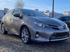 Bild des Angebotes Toyota Auris Hybrid Executive nur 43750kM