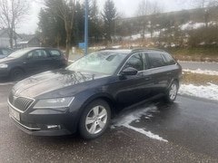Bild des Angebotes Skoda Superb Superb Combi 2.0 TDI 4x4 DSG Style