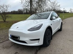 Bild des Angebotes Tesla Model Y Tesla Model Y | AHK | Top-Zustand | RWD